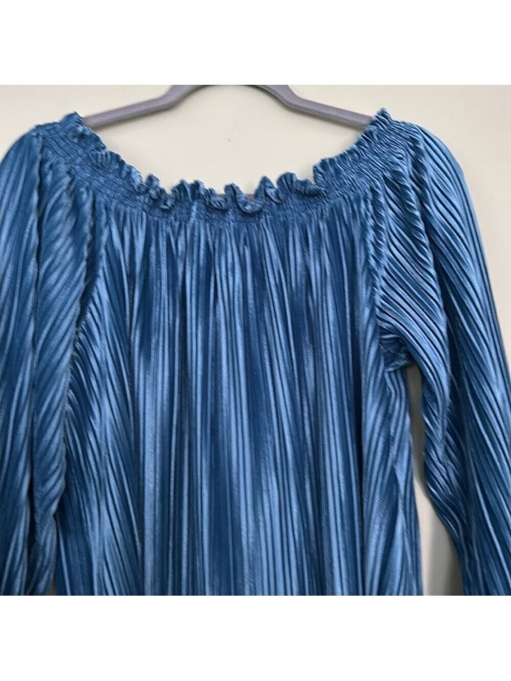 NWT Banana Republic Off The Shoulder Velvet Pleated Too - Picture 7 of 12